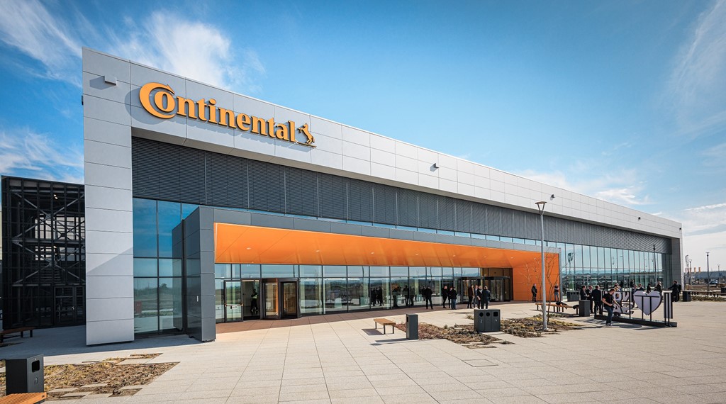 Works have commenced on the exterior landscaping and electrical power installations at the "Continental Automotive Serbia" facility in Novi Sad